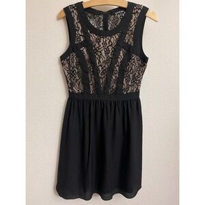 Gianni Bini Black Lace Dress Sleeveless Party Cocktail Sheath - Size 4
